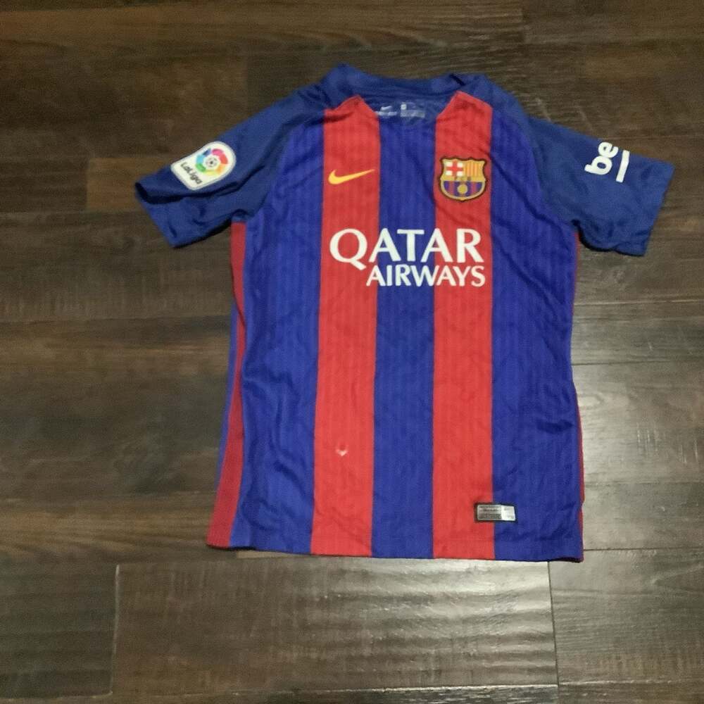 Nike Youth Medium FC Barcelona 2016-17 Home Soccer Jersey Authentic
